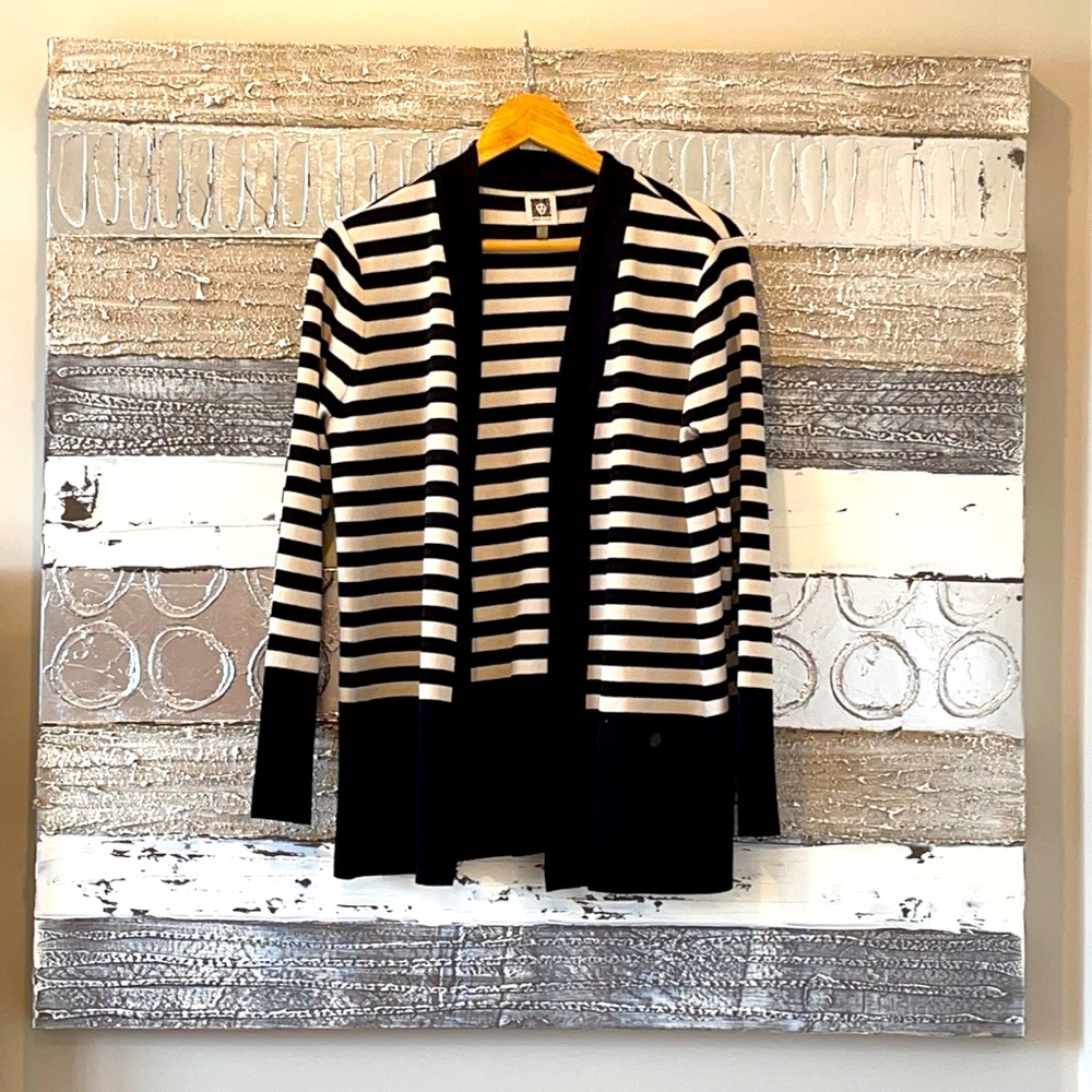 Anne Klein / black & white cardigan / like new